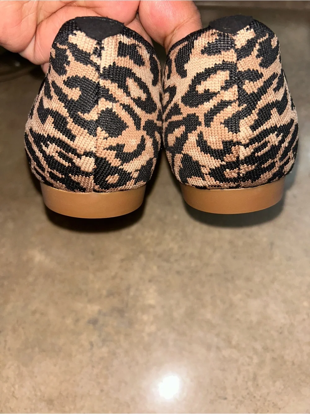 Vivaia Shoes - Pointed-Toe D'Orsay Flats (Melia) leopard print